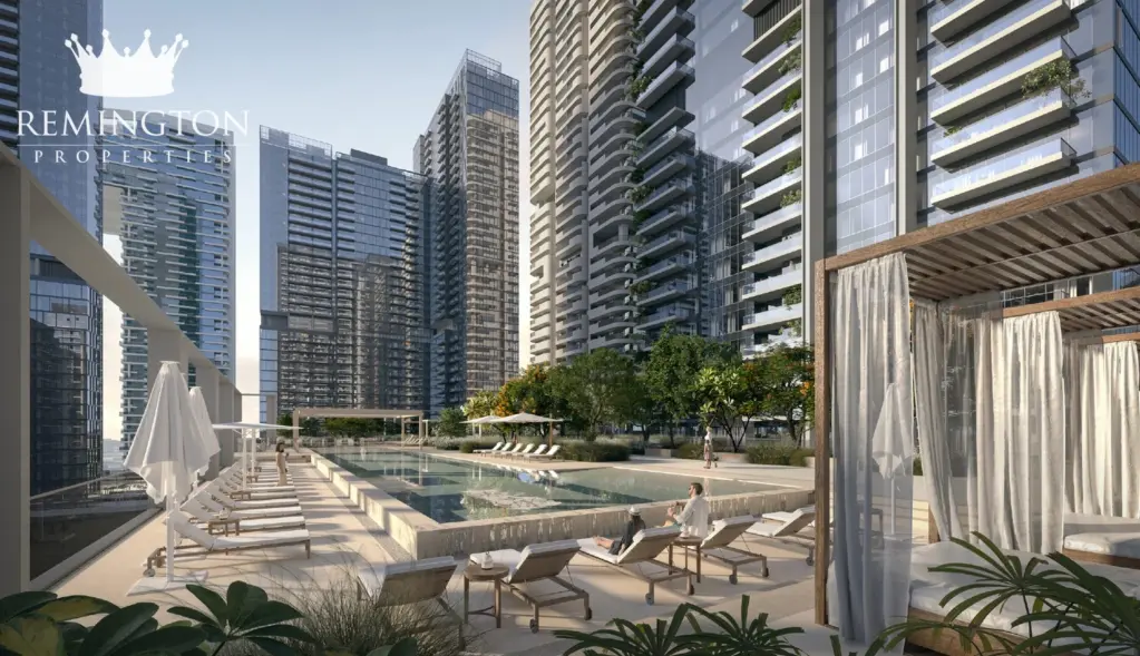 Landscaped swimming pool deck at Avenue Park Towers II