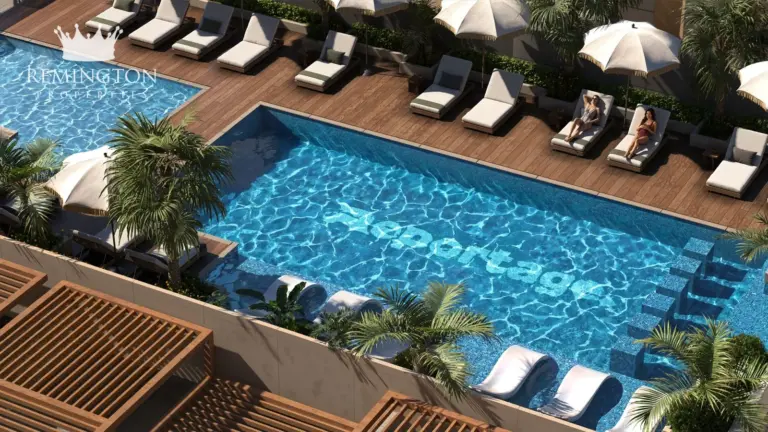 Verso children’s swimming pool and deck