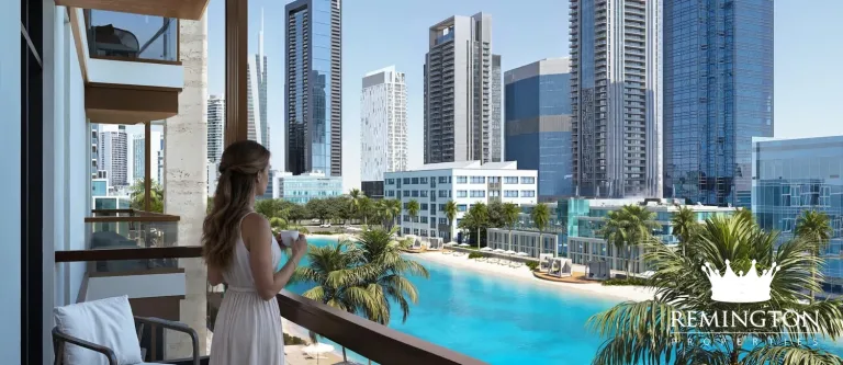 Balcony overlooking the swimming pool and Dubai skyline